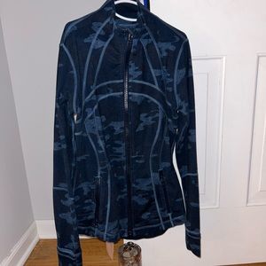 Blue / Camouflage Lululemon BBL Jacket Size 2